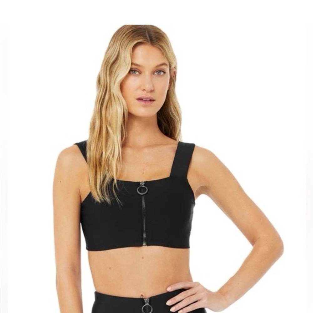 ALO Fast Black Zip Front Sports Bra Size S